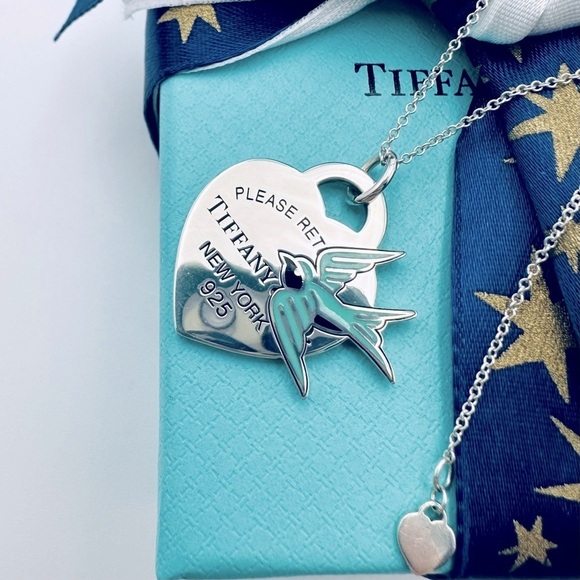 RARE Tiffany & Co. Return To Blue Enamel Bird Heart Charm Necklace w Packaging - Picture 3 of 10